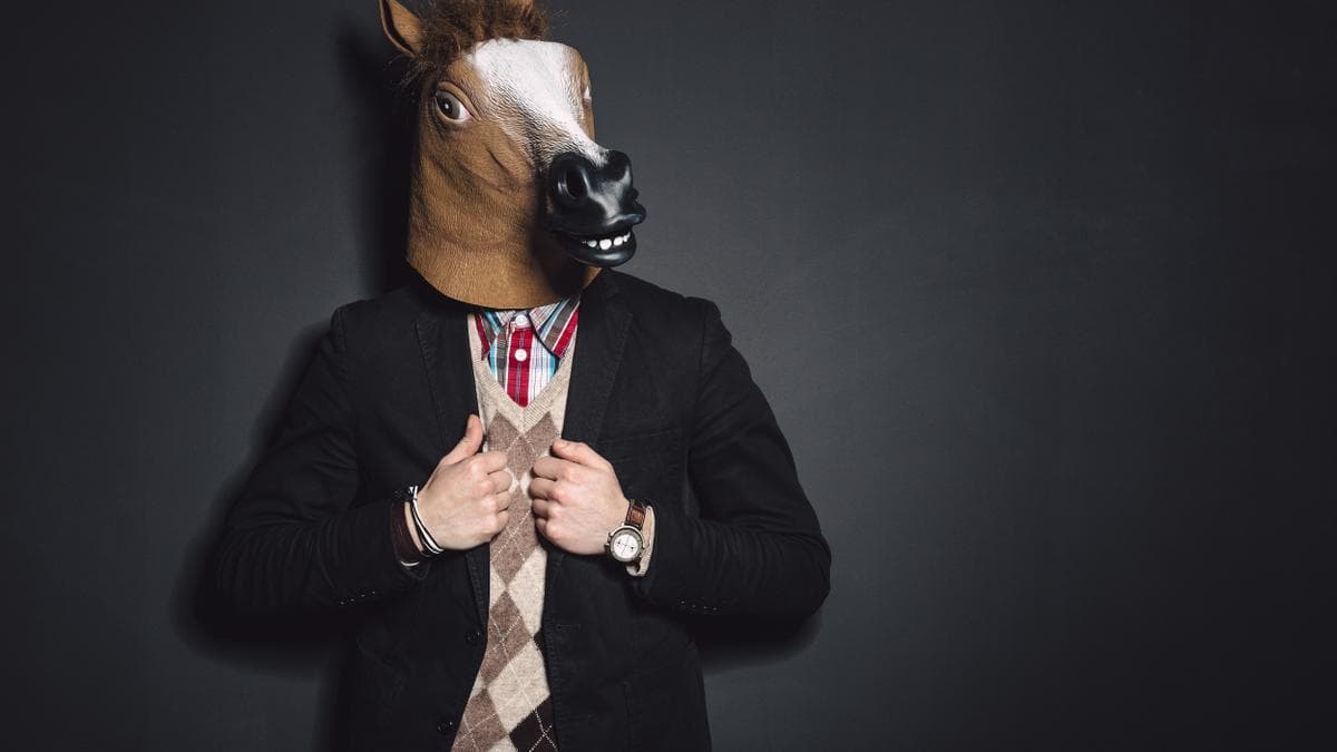 Shifts therian caballo